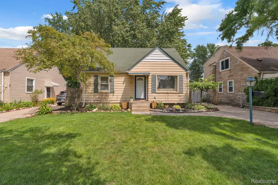 3535 Westpoint Street, Dearborn, MI 48124 - #3