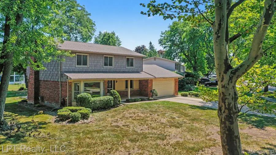 4100 Gatesford Circle Drive, Troy, MI 48085 - #2