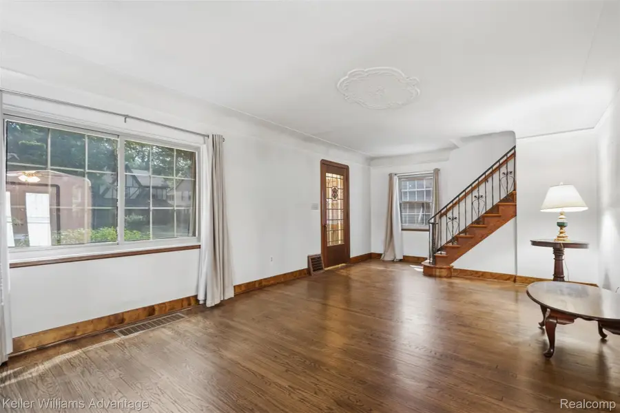 5269 Yorkshire Road, Detroit, MI 48224 - #3