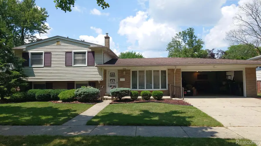 1650 Hawthorne Street, Trenton, MI 48183 - #2