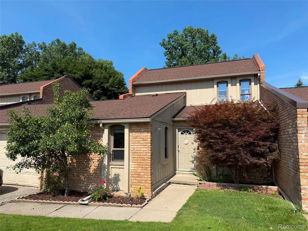 2910 Moon Lake Drive, West Bloomfield, MI 48323 - #1