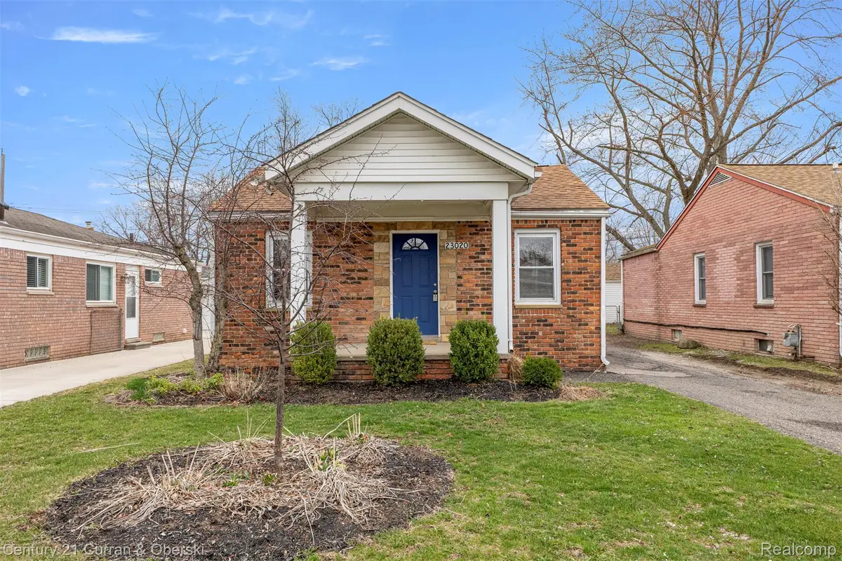 23020 Albion Avenue, Farmington, MI 48336 - #1