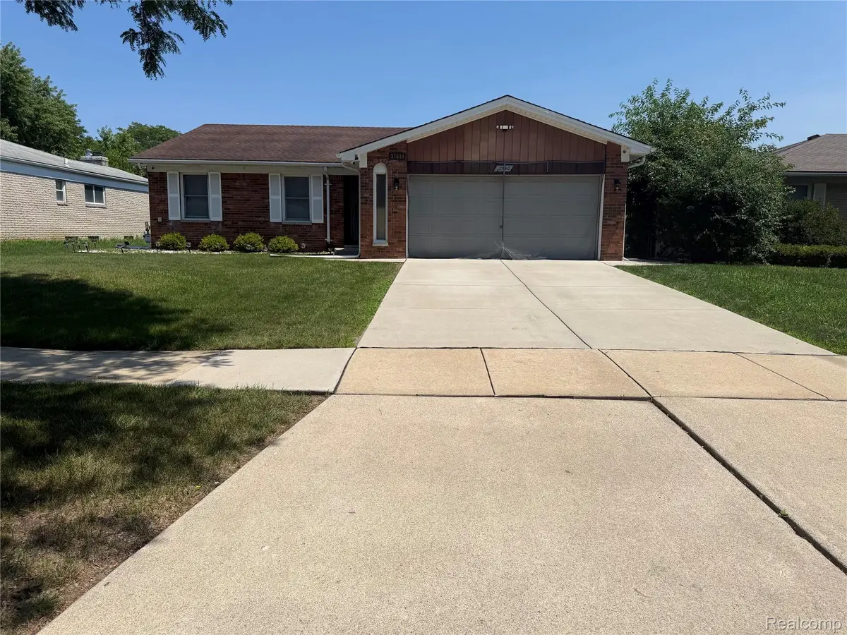 37540 Rosebush Street, Sterling Heights, MI 48310 - #1