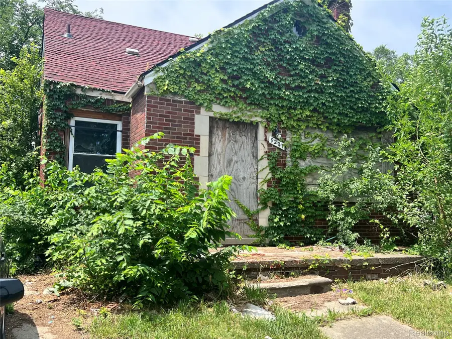 9201 Manistique Street, Detroit, MI 48224 - #2