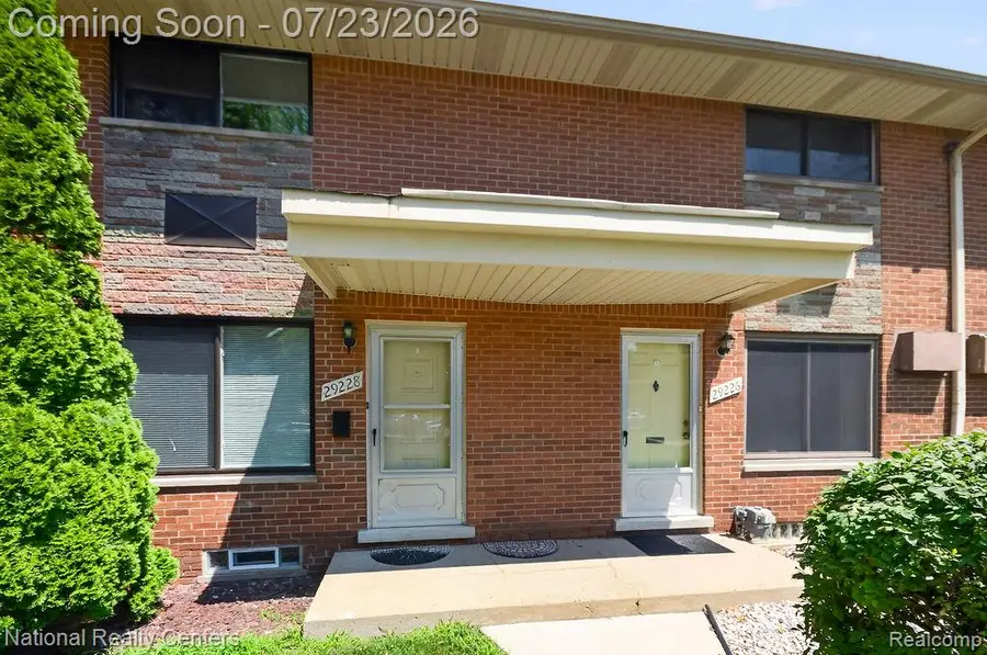 29226 Tessmer Court, Madison Heights, MI 48071 - #2