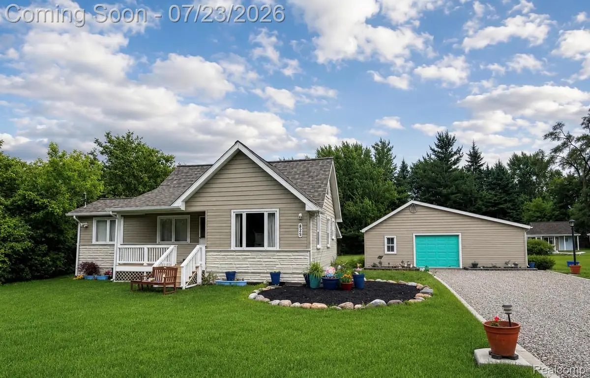 829 Francis Street, Rochester Hills, MI 48307 - #1