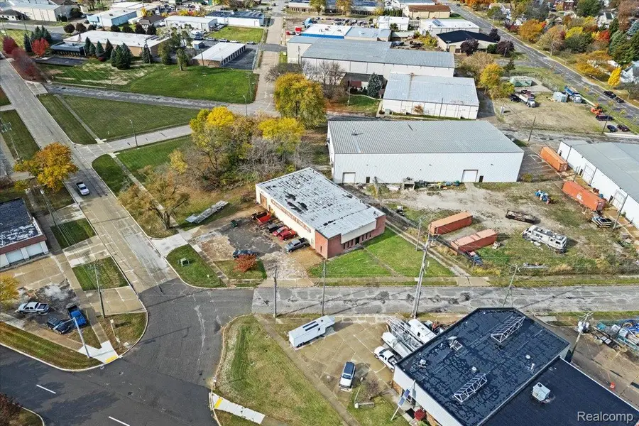 522 Central Avenue, Wyandotte, MI 48192 - #2