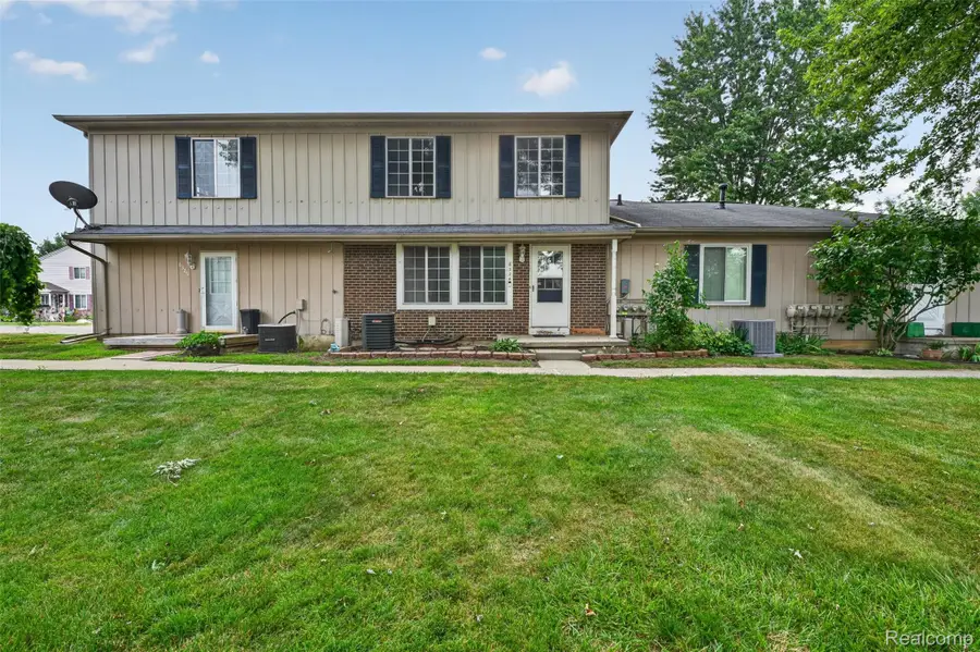 8324 N Genesee Road, Genesee, MI 48458 - #2