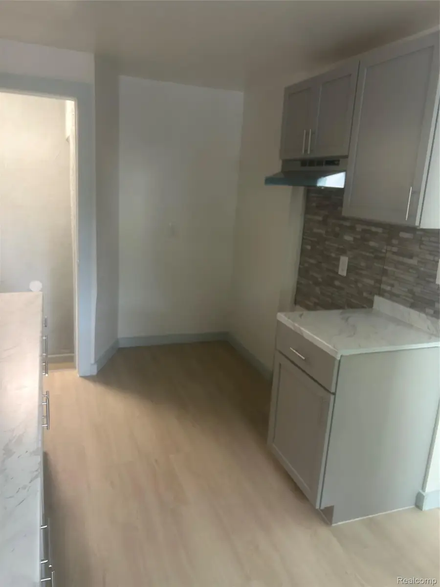 552 N Harris Road, Ypsilanti, MI 48198 - #2