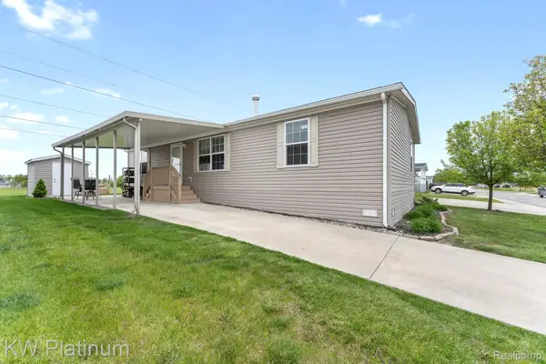 24494 Edwin, Brownstown, MI 48134