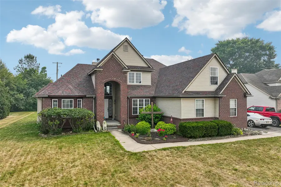 7157 Westminster Circle, Grand Blanc, MI 48439 - #2