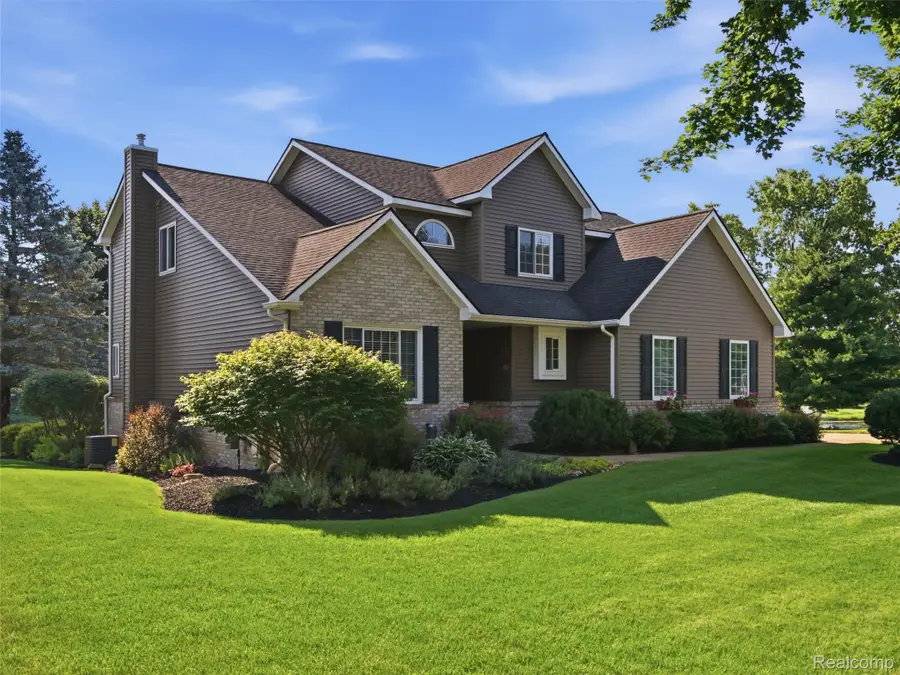 313 Moonlite Court, Brandon, MI 48348 - #3