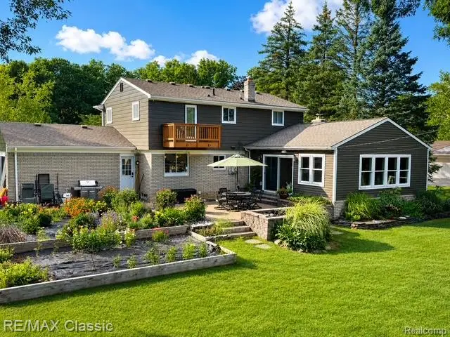 36159 W Lyman Road, Farmington Hills, MI 48331 - #3