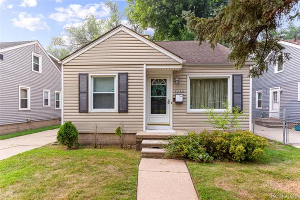 2328 Guthrie Avenue, RoyalOak, MI 48067