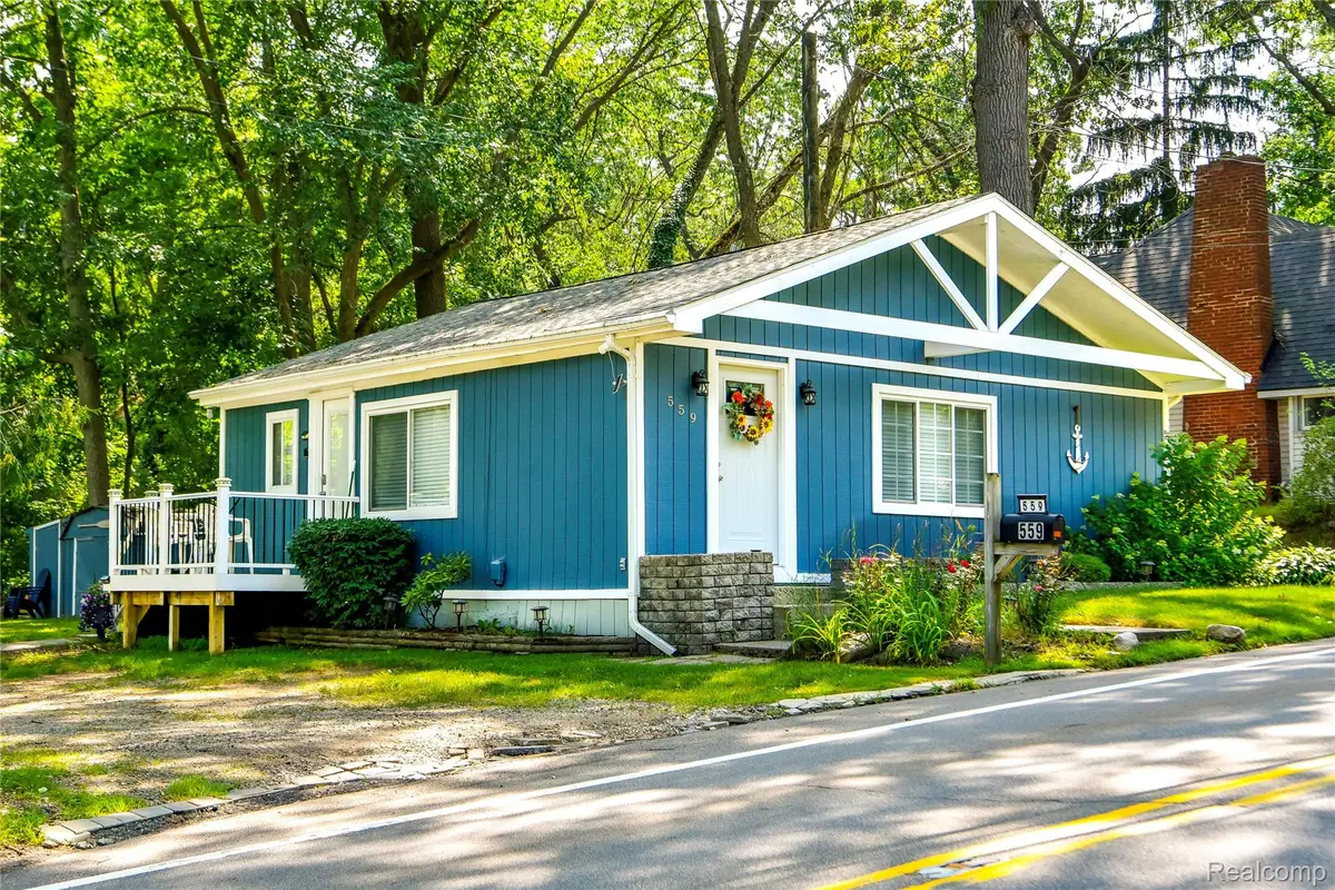 559 Heights Road, Lake Orion, MI 48362 - #1