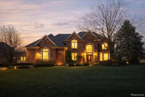 54182 Queensborough Drive, ShelbyTwp, MI 48315