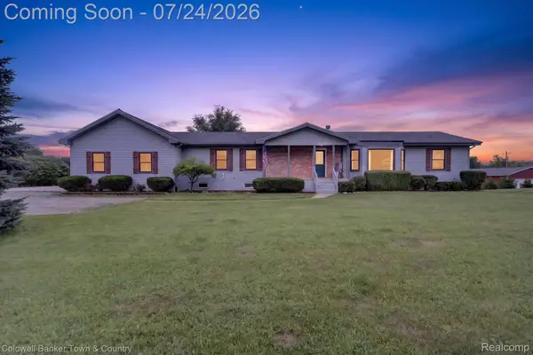 8175 Farley Road, Pinckney, MI 48169