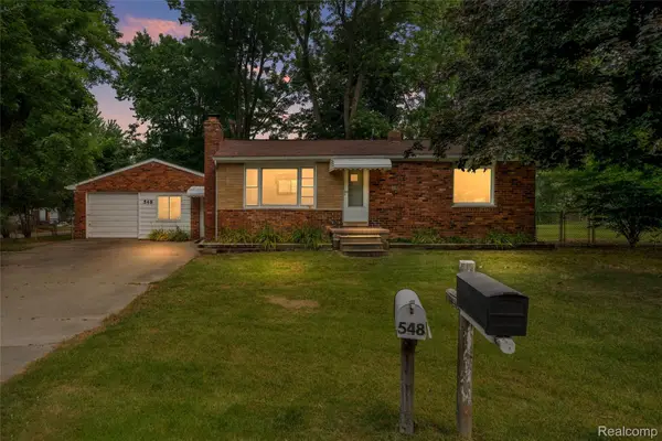 548 Oakland Street, LakeOrion, MI 48362