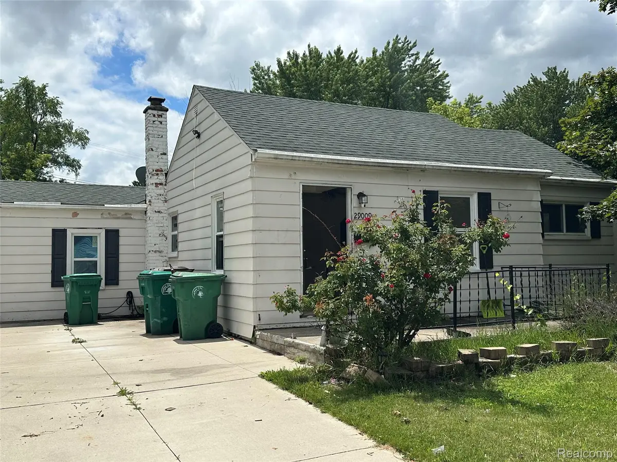 29009 Dawson Street, Garden City, MI 48135 - #1