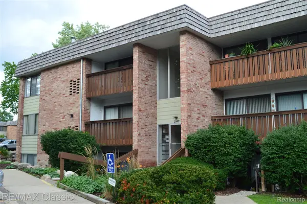 2142 Pauline Boulevard, AnnArbor, MI 48103