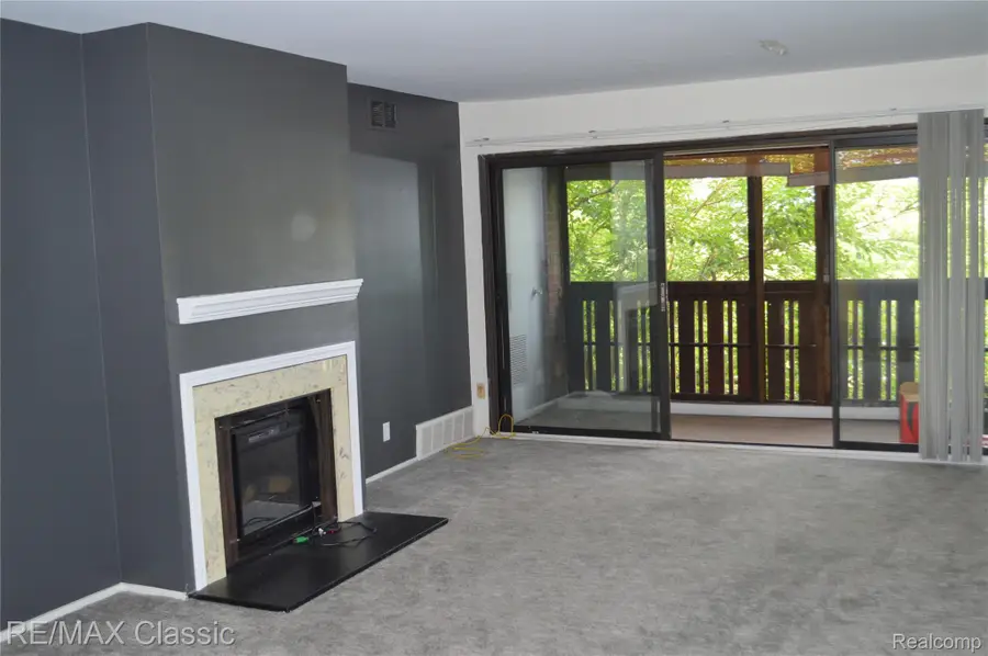 2142 Pauline Boulevard, Ann Arbor, MI 48103 - #2