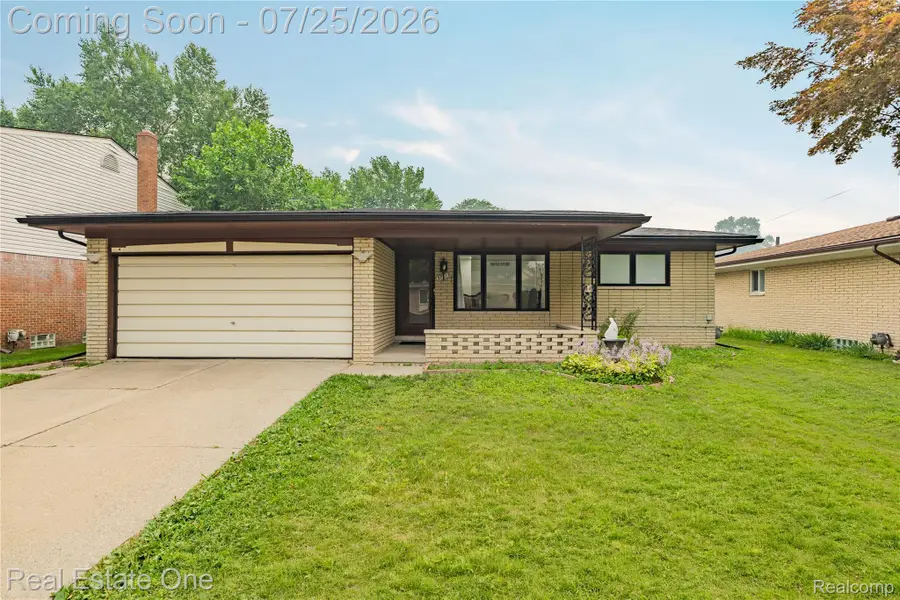 37719 Adrian Drive, Sterling Heights, MI 48310 - #3