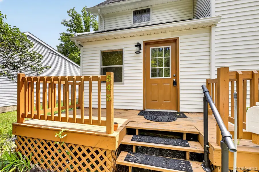 543 W Middle Street, Chelsea, MI 48118 - #2