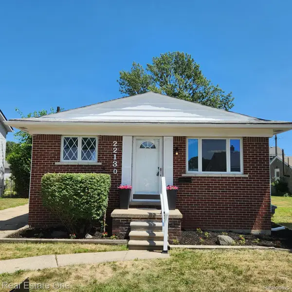 22130 Brittany Avenue, Eastpointe, MI 48021