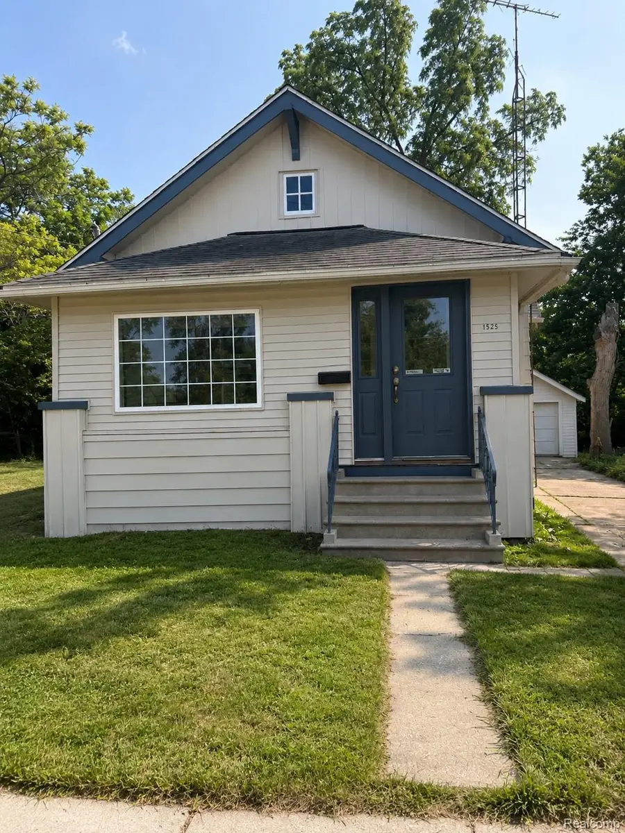 1525 Prospect Street, Flint, MI 48503 - #3