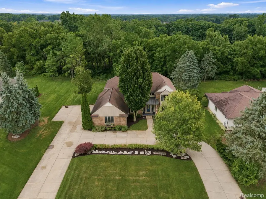 61076 Miriam Drive, Washington, MI 48094 - #2