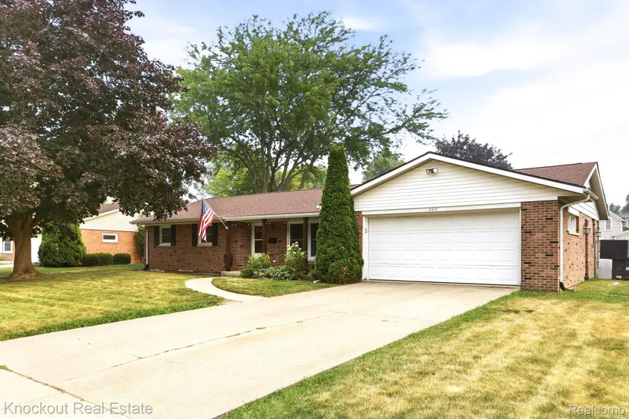 343 Nickless Street, Frankenmuth, MI 48734 - #2