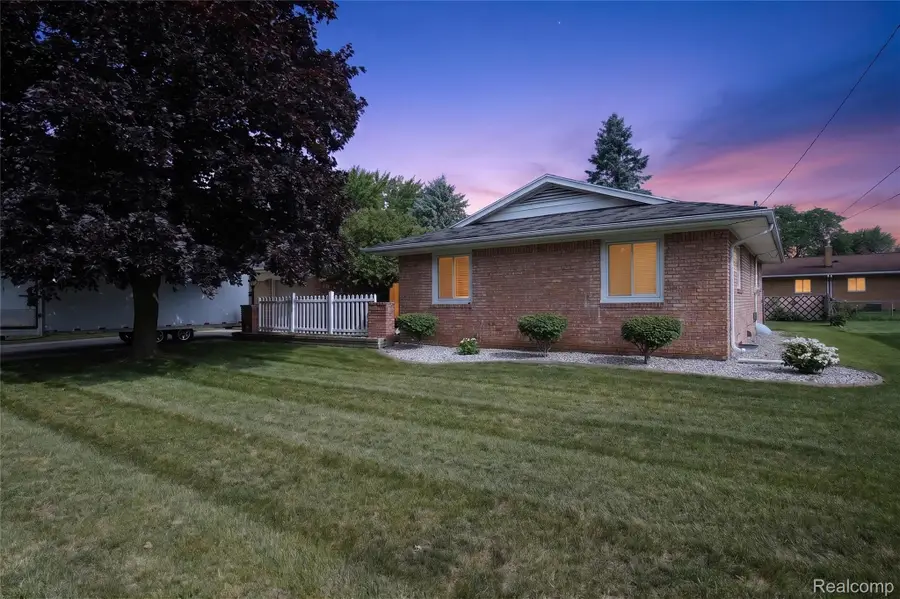 3404 Patricia Place, Saginaw, MI 48602 - #2