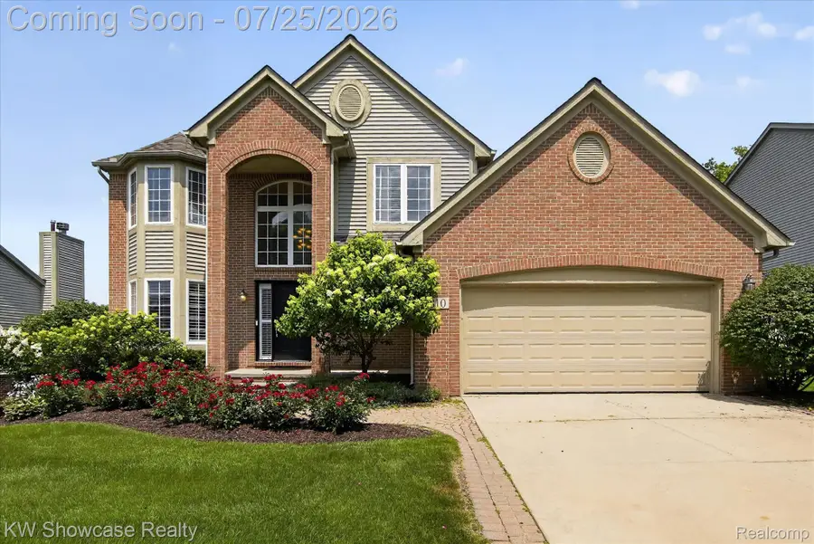 2810 Augusta Drive, Commerce Township, MI 48382 - #3