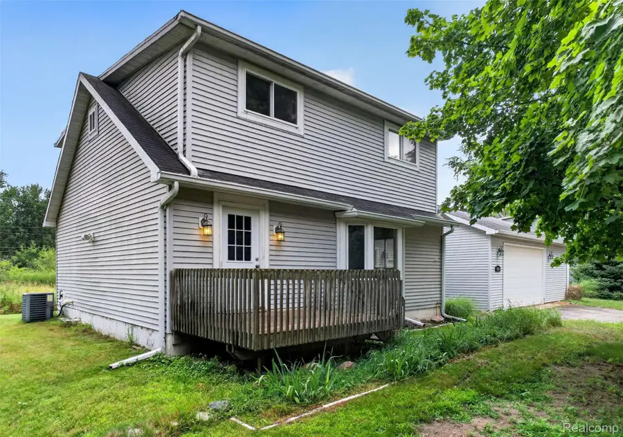 4719 Rosedale Court, Clarkston, MI 48348 - #2