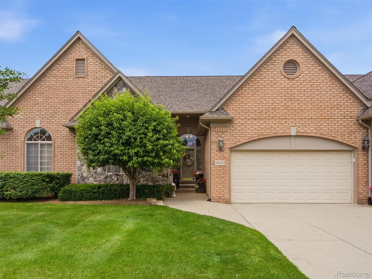 2633 Ridgecrest Drive, Utica, MI 48316 - #1
