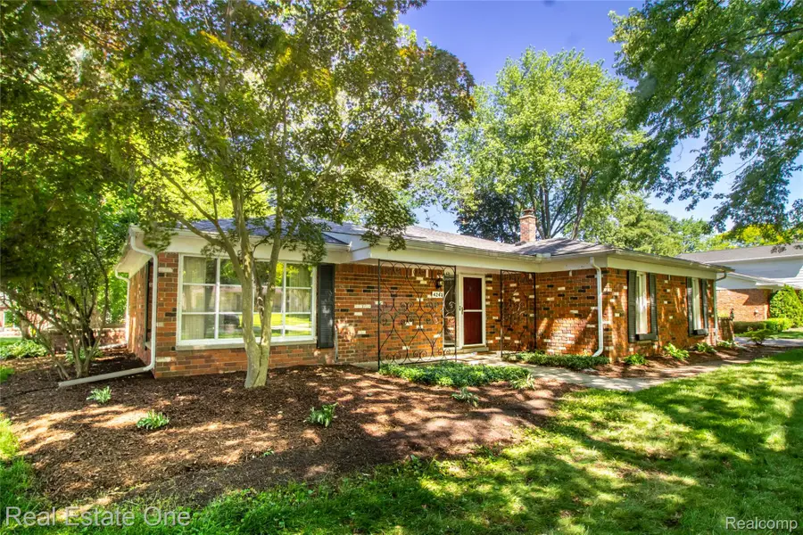 4243 Frostwood Court, Troy, MI 48098 - #3