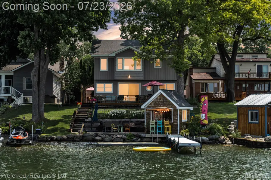 4337 Windiate Park Drive, Waterford, MI 48329 - #2