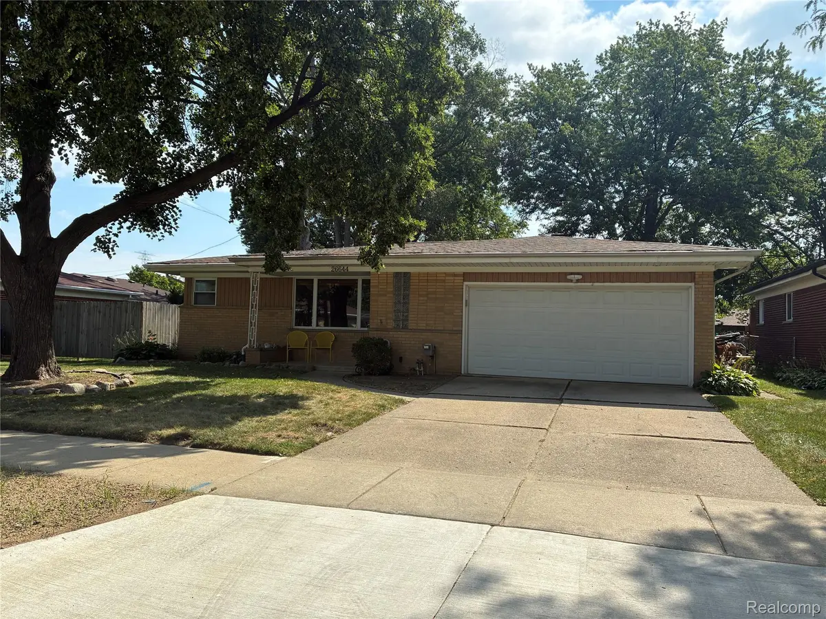 26644 Marilyn Avenue, Warren, MI 48089 - #1
