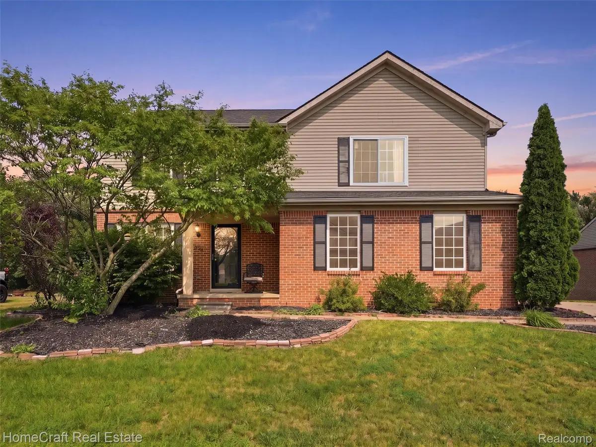 13585 Milton Drive, Belleville, MI 48111 - #1