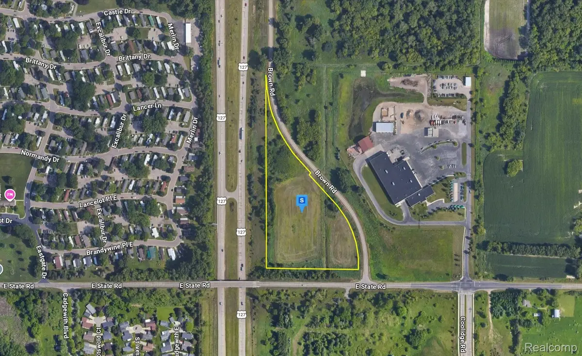 2225 E State Road, Lansing, MI 48906 - #1