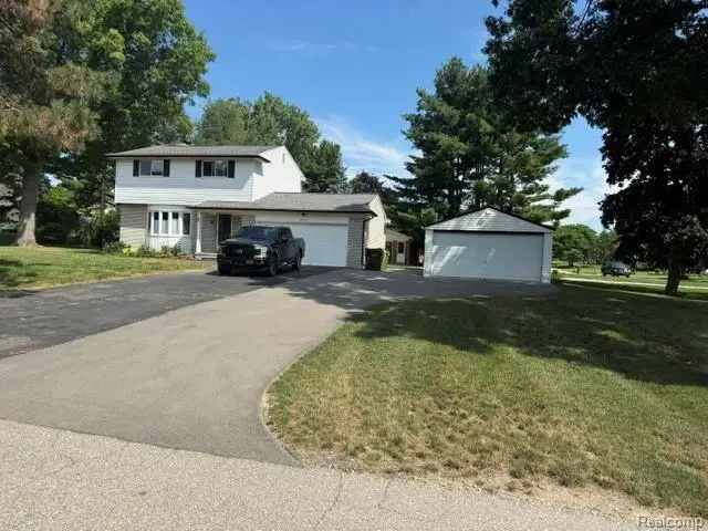 2555 Judy Lane, Utica, MI 48316 - #1