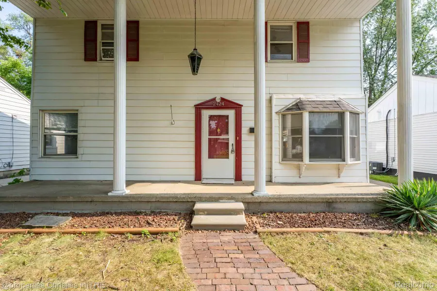 2424 Dallas Avenue, Royal Oak, MI 48067 - #2