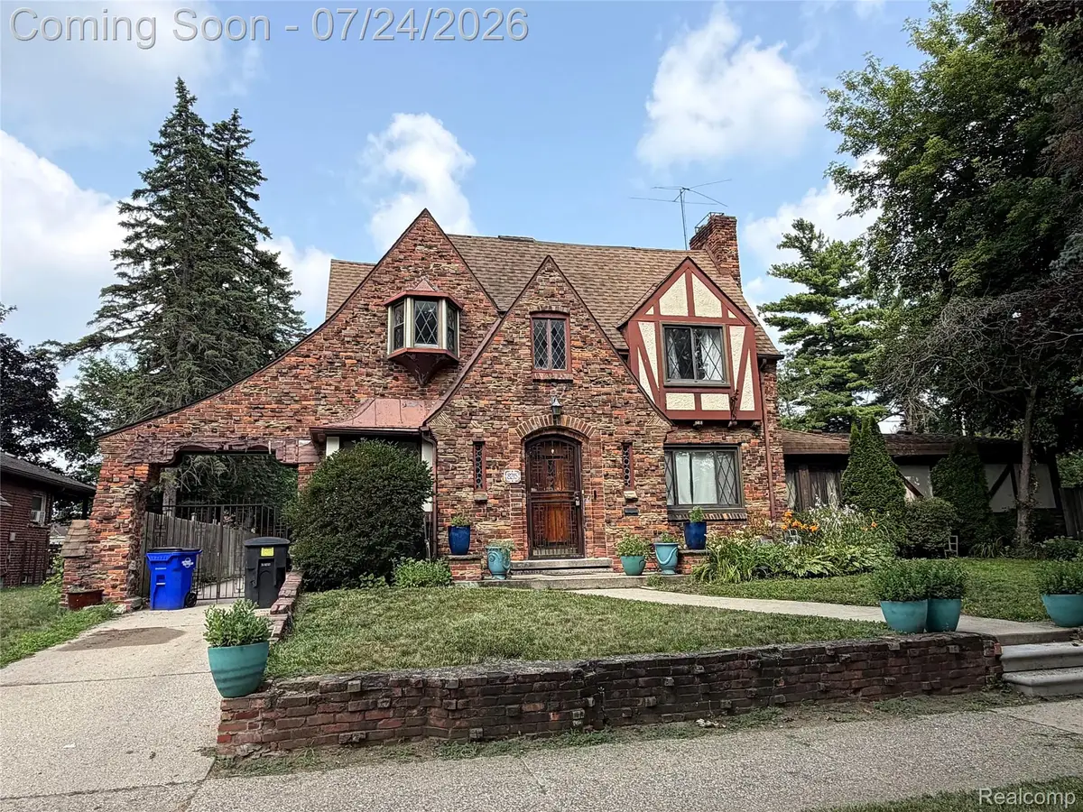 8215 Bramell, Redford, MI 48239 - #1