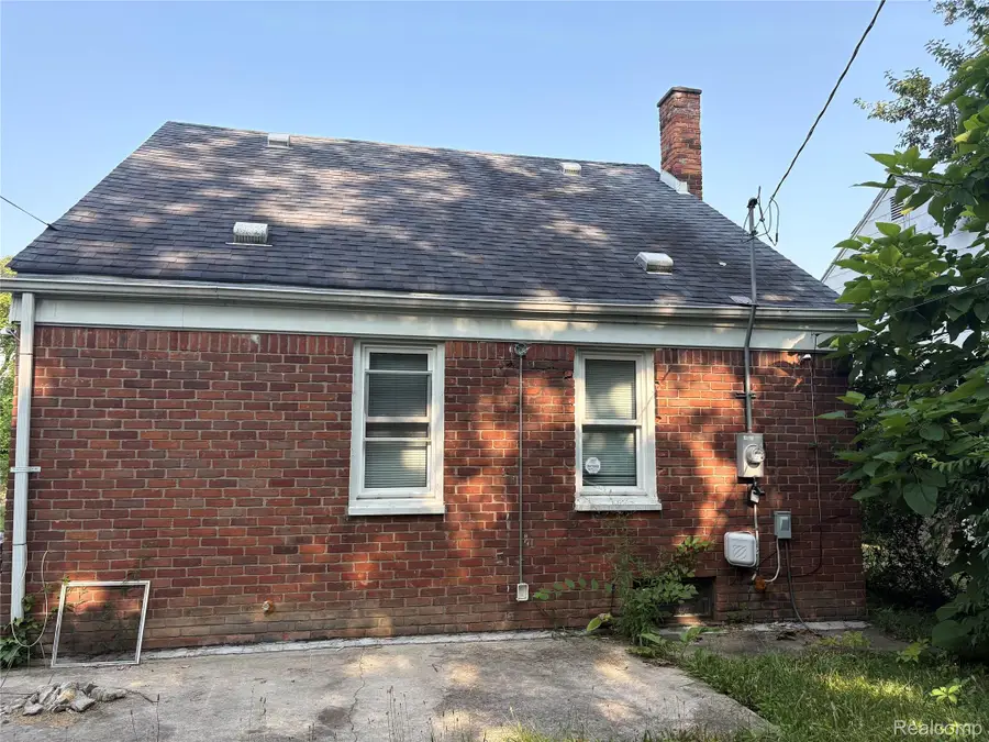 19674 Irvington Street, Detroit, MI 48203 - #2