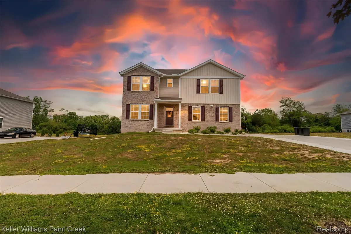 8353 North Oaks Court, Grand Blanc, MI 48439 - #1