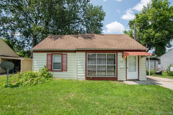 22191 Condon Street, OakPark, MI 48237