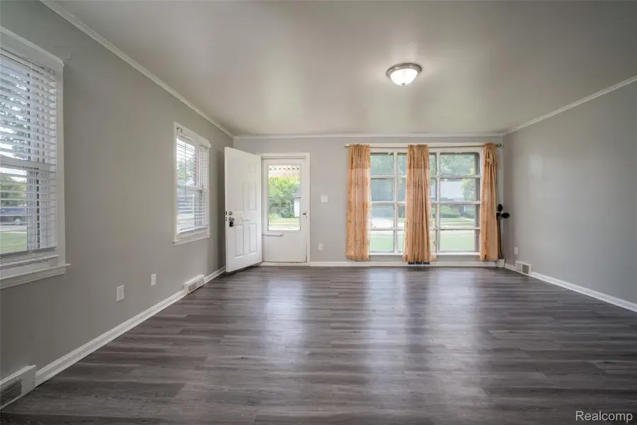 22191 Condon Street, Oak Park, MI 48237 - #3