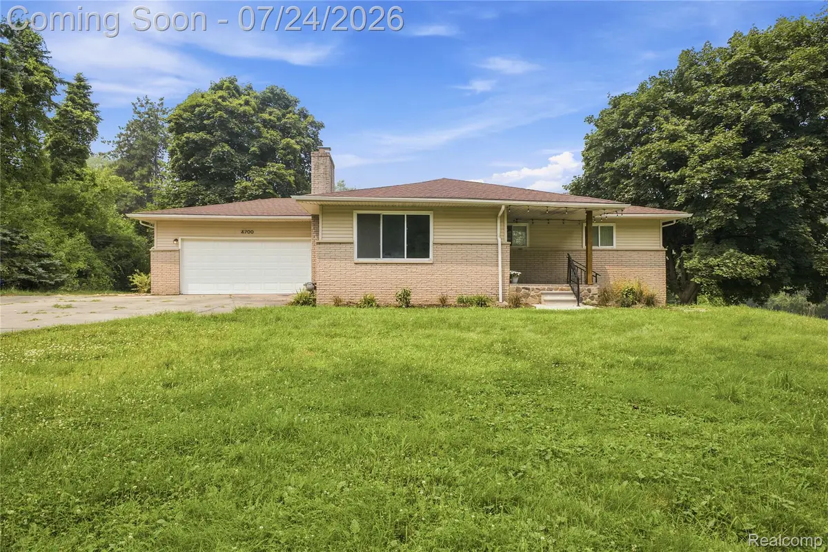 4700 Indianwood Court, Clarkston, MI 48348 - #1