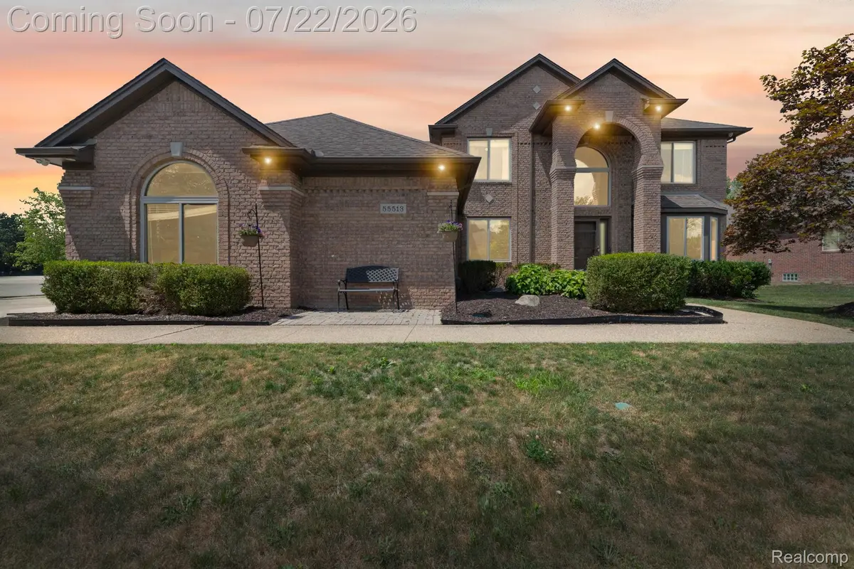 55513 Caesars Drive, Utica, MI 48315 - #1