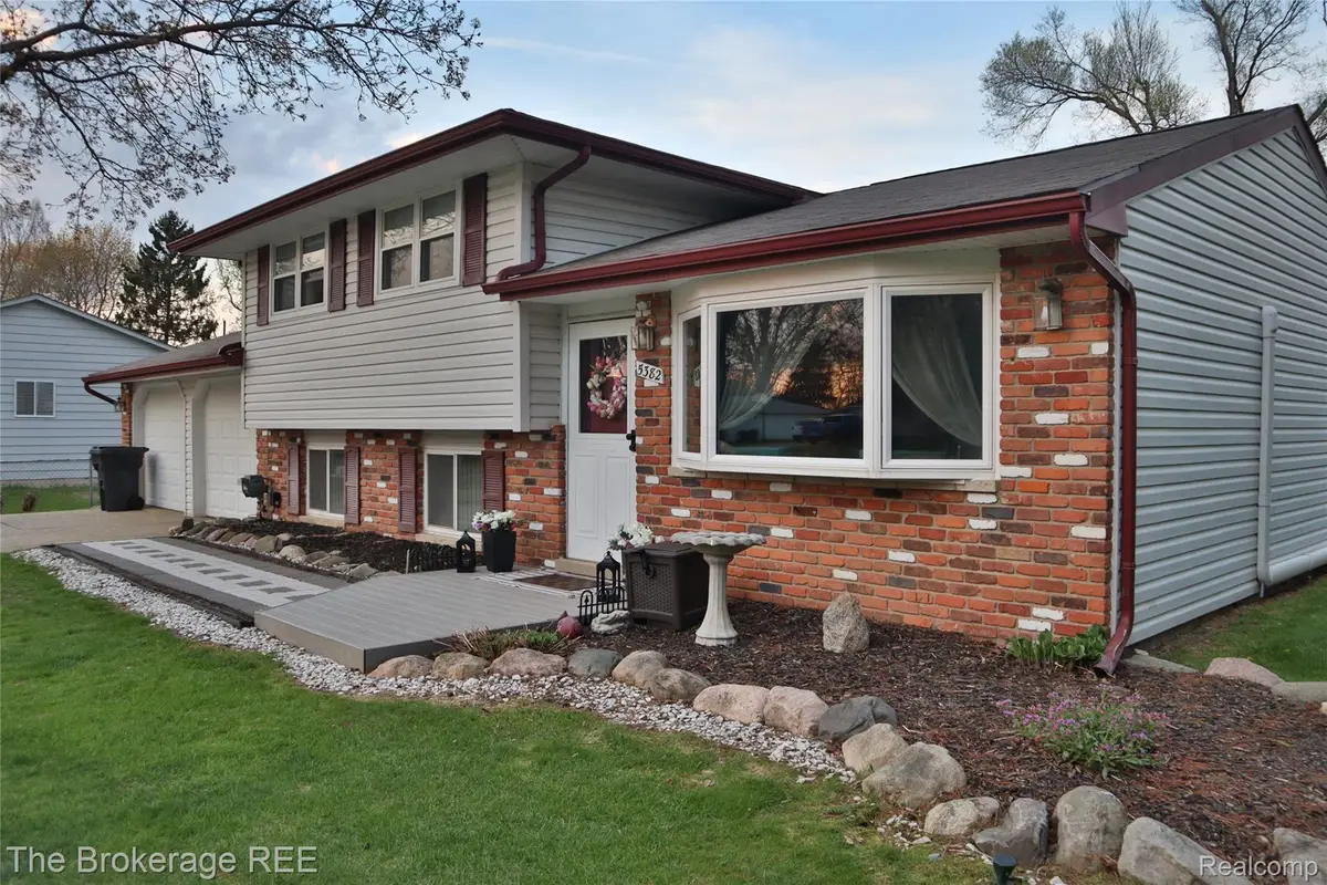 5382 Heath Avenue, Clarkston, MI 48346 - #1